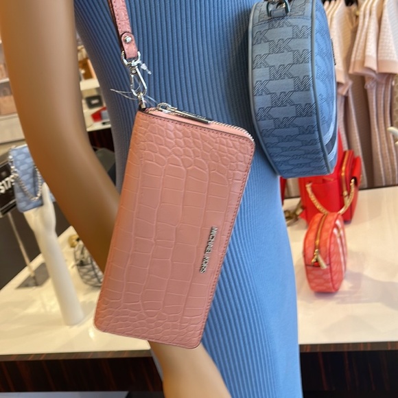 Michael Kors Large Jet Set Travel Continental Wristlet Phone Holder Case Wallet - Picture 13 of 16